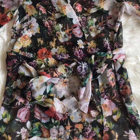 Show Me Your Mumu Beaux Beaux Kimono ~ in Madame Fleur